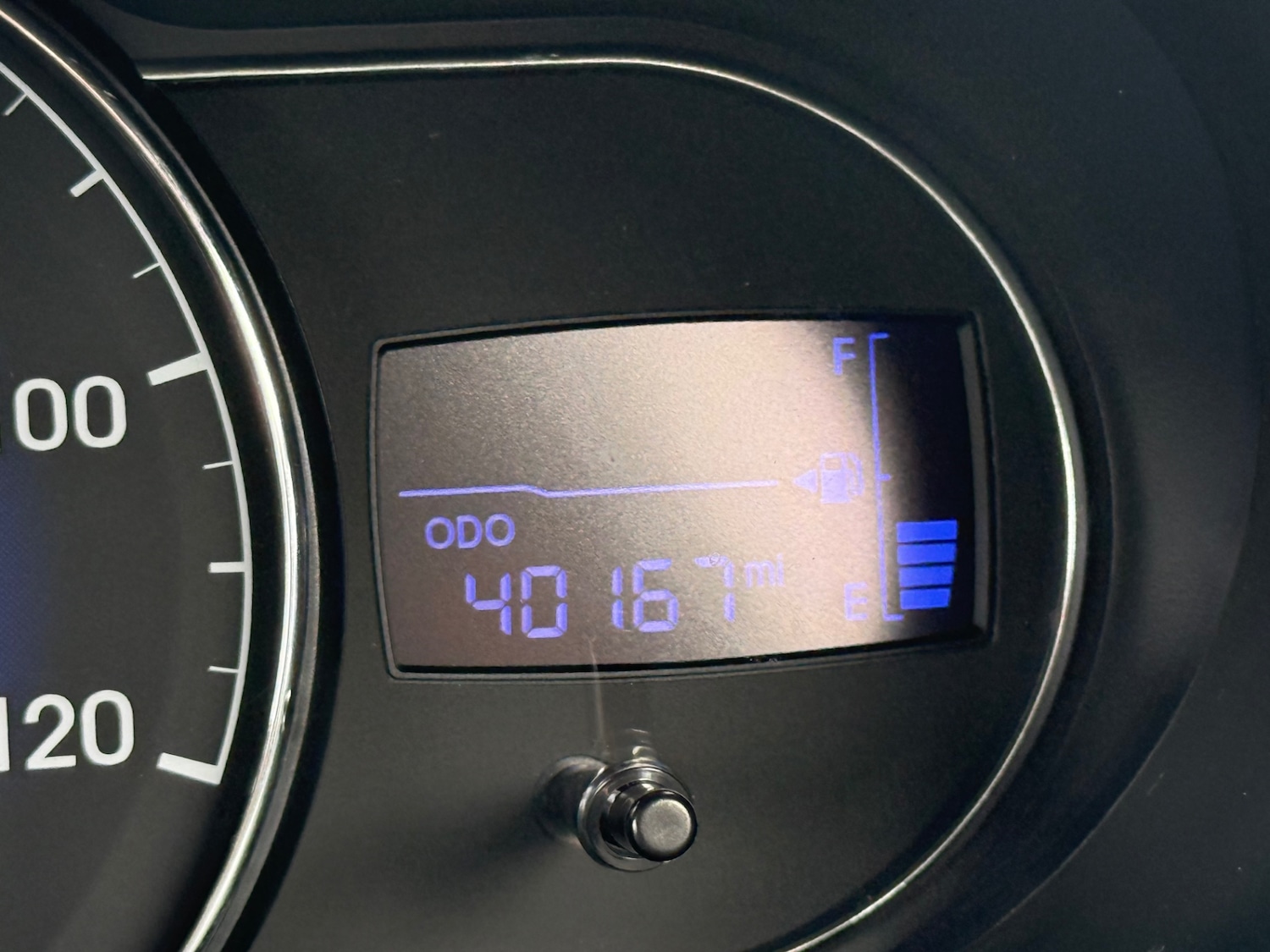 Used Hyundai i10 2013 for sale - 78038880: Photo 33