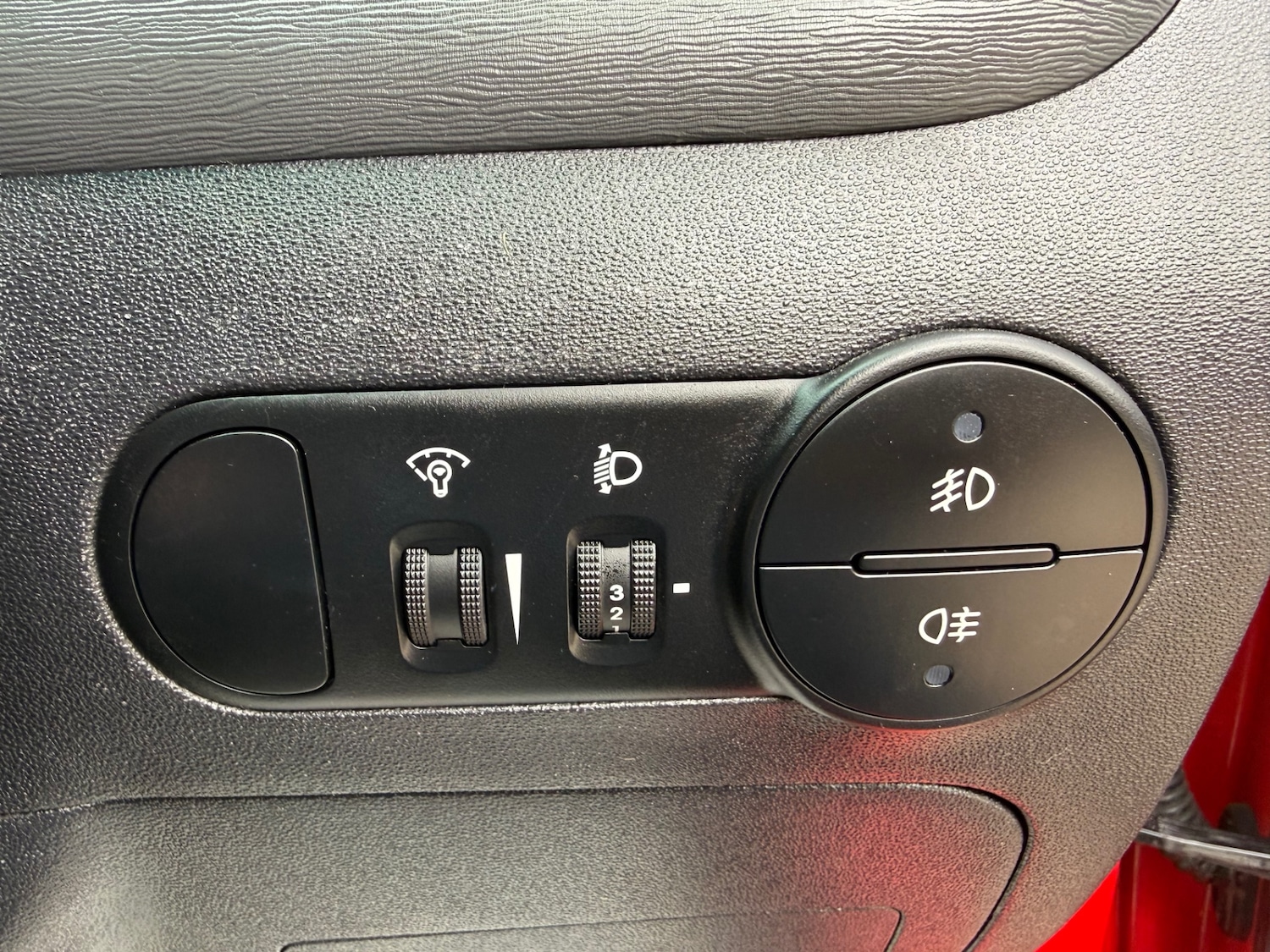 Used Hyundai i10 2013 for sale - 78038880: Photo 39