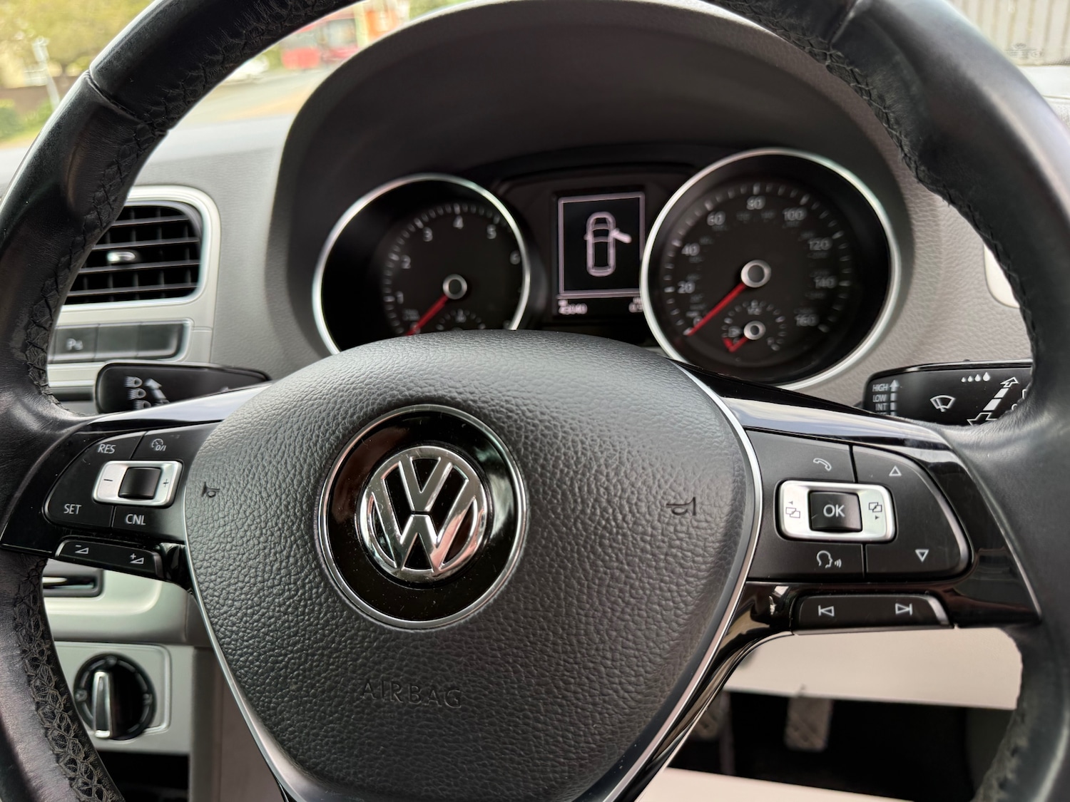 Used Volkswagen Polo 2017 for sale - 78210043: Photo 39