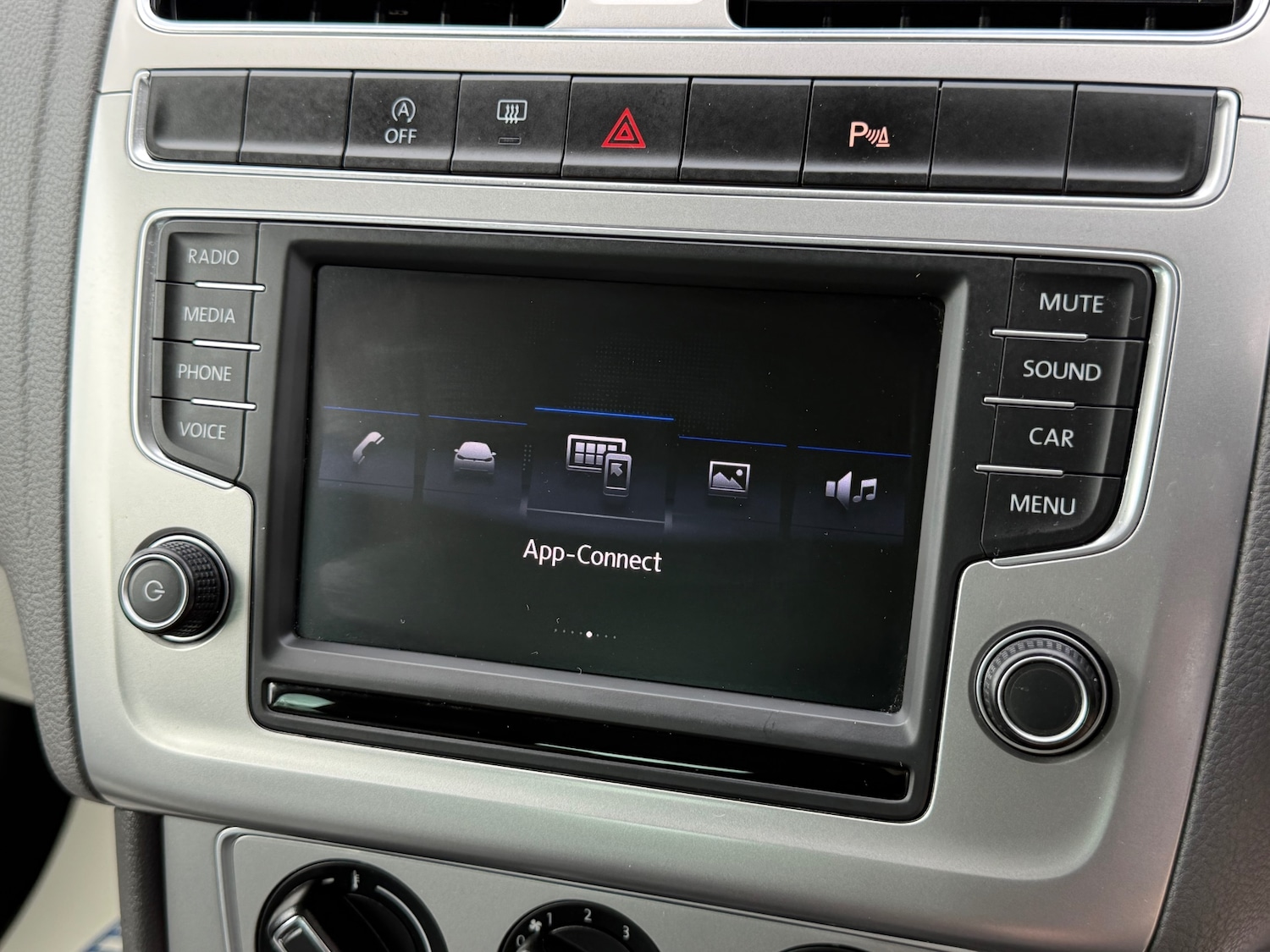 Used Volkswagen Polo 2017 for sale - 78210043: Photo 47