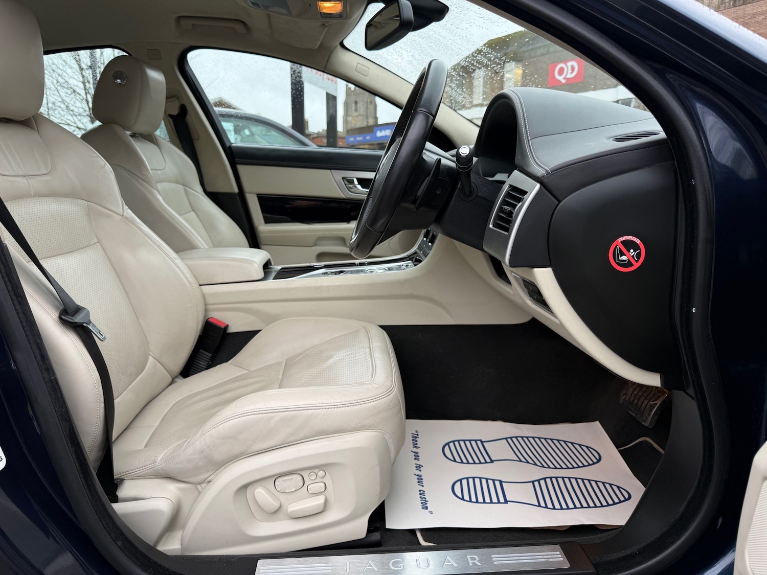 Used Jaguar XF 2013 for sale - 76763333: Photo 15