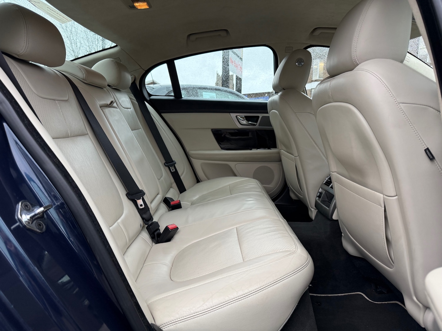 Used Jaguar XF 2013 for sale - 76763333: Photo 19