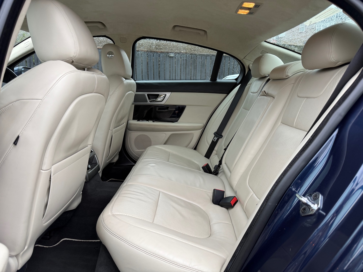 Used Jaguar XF 2013 for sale - 76763333: Photo 28