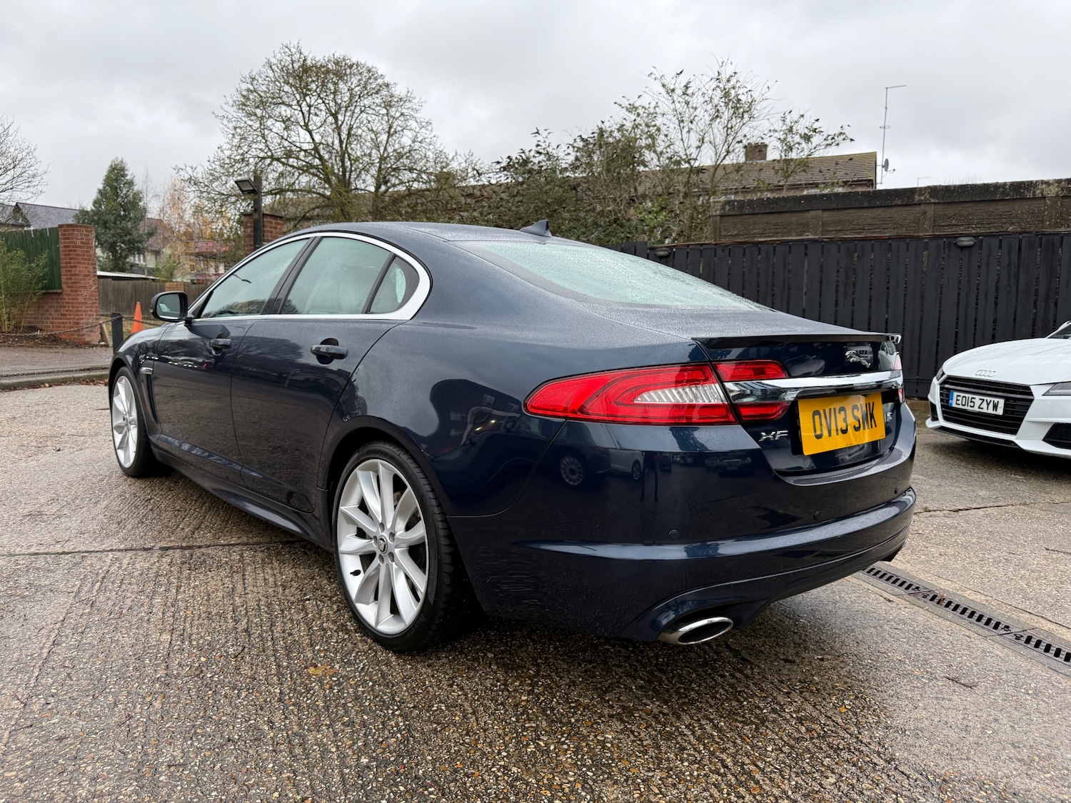 Used Jaguar XF 2013 for sale - 76763333: Photo 4