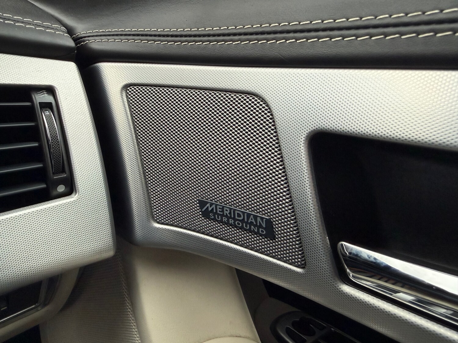 Used Jaguar XF 2013 for sale - 76763333: Photo 42