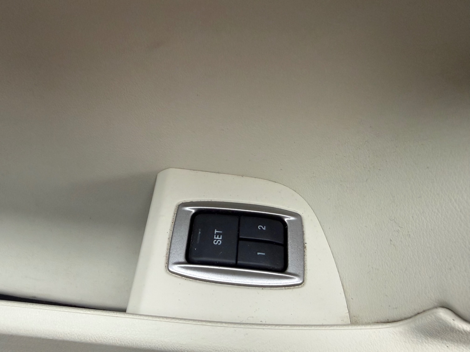 Used Jaguar XF 2013 for sale - 76763333: Photo 43