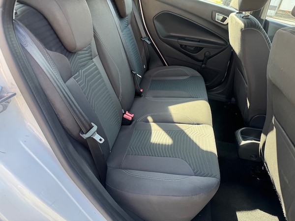 Used Ford Fiesta 2016 for sale - 76007528: Photo 43