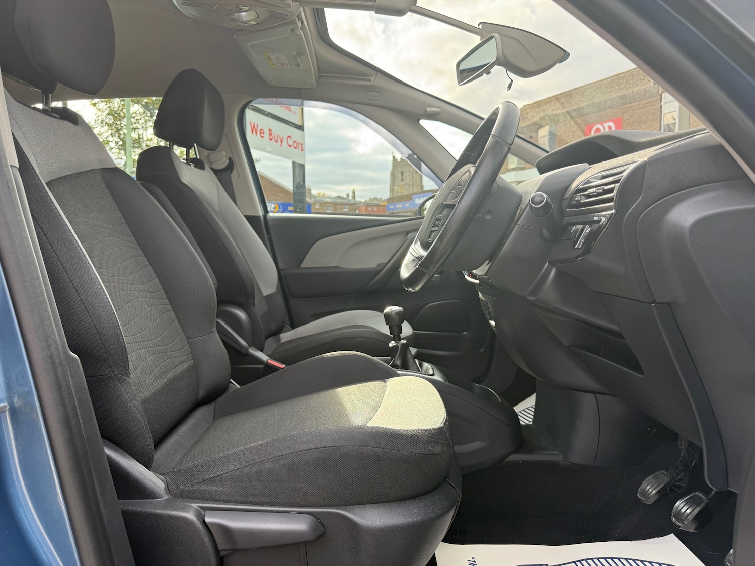 Used Citroen C4 Picasso 2015 for sale - 76195877: Photo 14