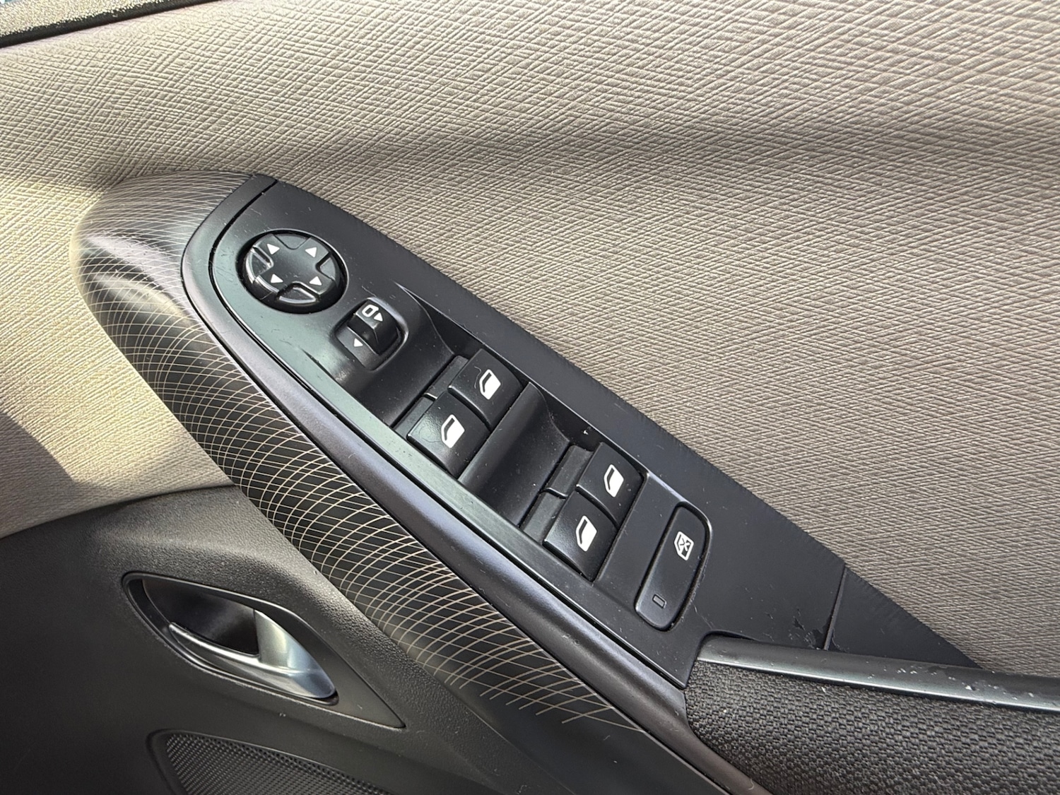 Used Citroen C4 Picasso 2015 for sale - 76195877: Photo 46