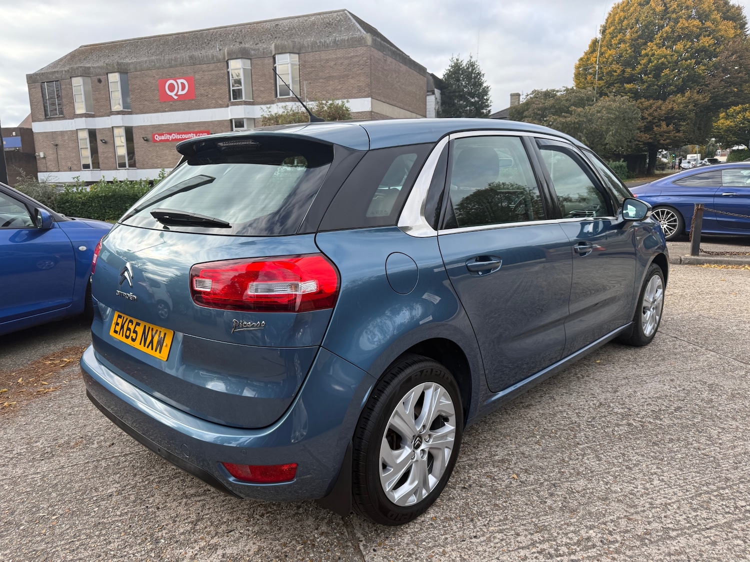 Used Citroen C4 Picasso 2015 for sale - 76195877: Photo 5