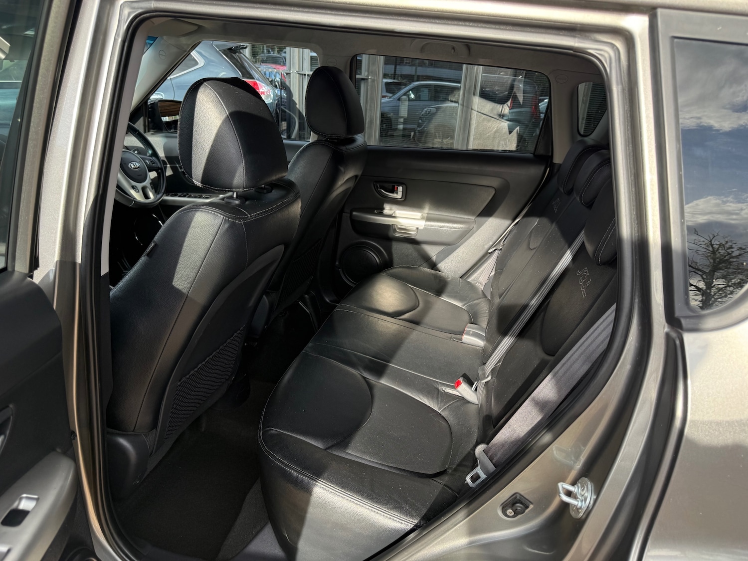 Vehicle 25