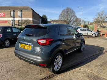 Used Renault Captur 2016 for sale - 73639824: Photo