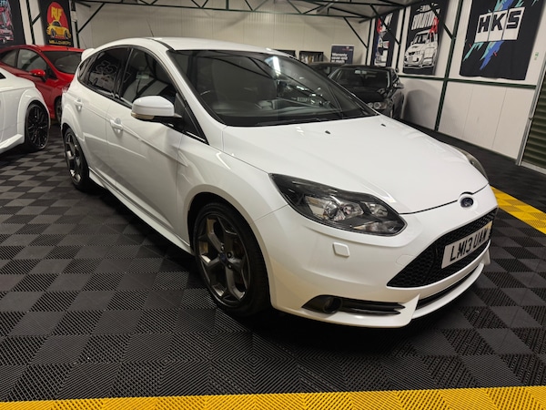 Used Ford Focus 2013 for sale - 76258608: Photo 11