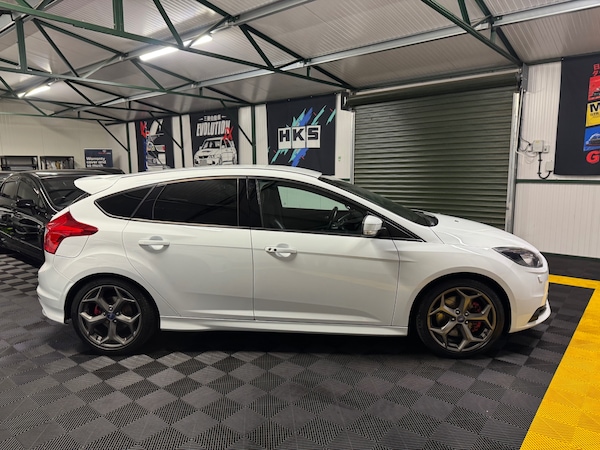 Used Ford Focus 2013 for sale - 76258608: Photo 16