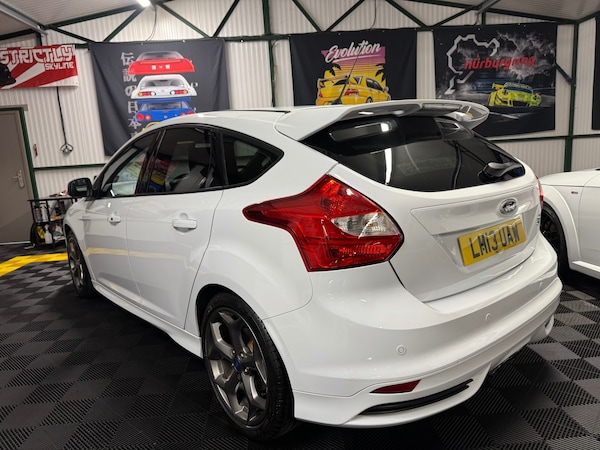Used Ford Focus 2013 for sale - 76258608: Photo 24