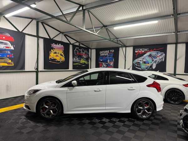 Used Ford Focus 2013 for sale - 76258608: Photo 27