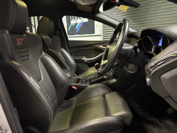 Used Ford Focus 2013 for sale - 76258608: Photo 39
