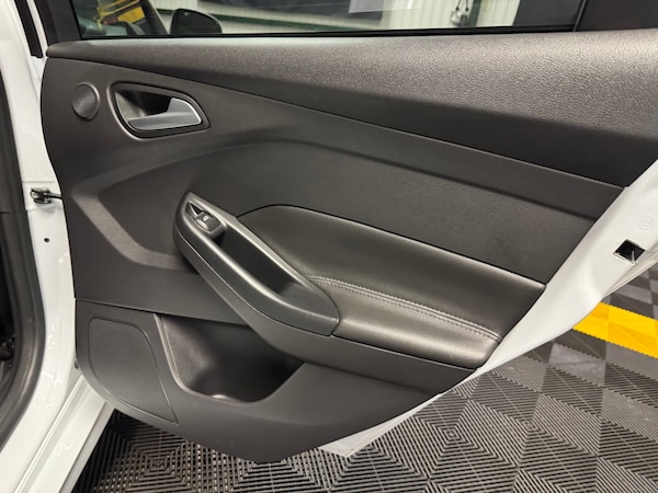 Used Ford Focus 2013 for sale - 76258608: Photo 51