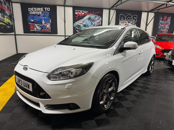 Used Ford Focus 2013 for sale - 76258608: Photo 5