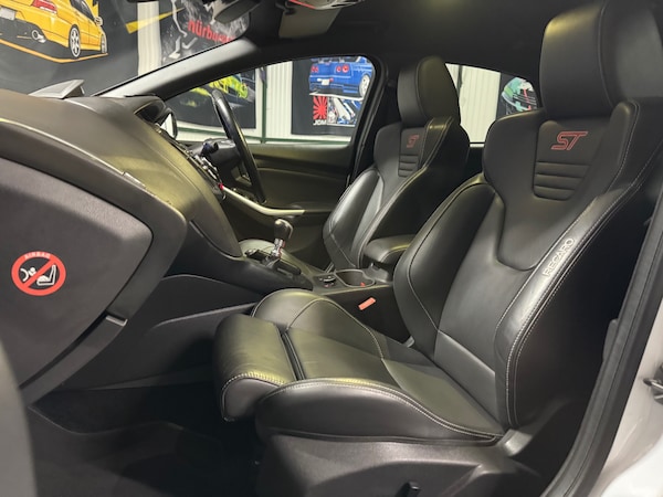 Used Ford Focus 2013 for sale - 76258608: Photo 75
