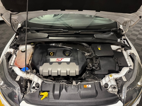 Used Ford Focus 2013 for sale - 76258608: Photo 87