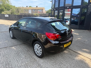 Used Vauxhall Astra 2010 for sale - 79138525: Photo