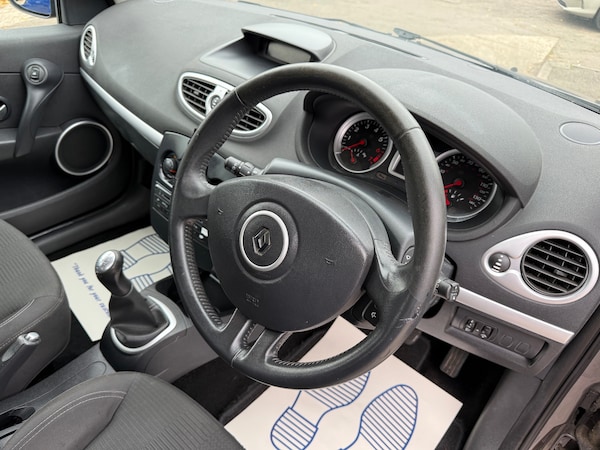 Used Renault Clio 2009 for sale - 76194598: Photo 12
