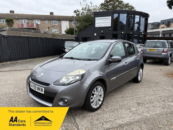 Used Renault Clio 2009 for sale - 76194598: Photo 1