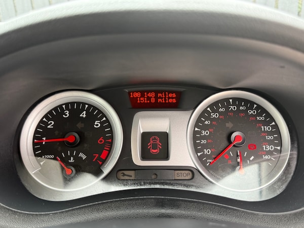 Used Renault Clio 2009 for sale - 76194598: Photo 33