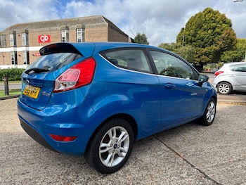 Used Ford Fiesta 2015 for sale - 75956018: Photo