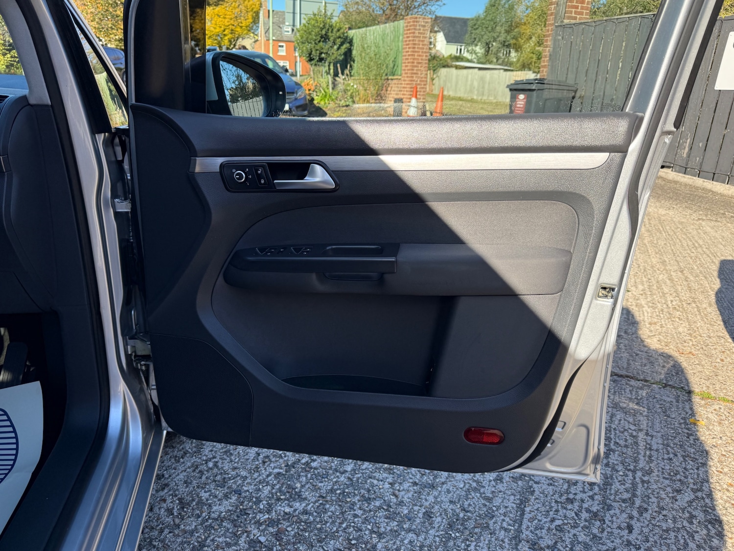 Used Volkswagen Touran 2012 for sale - 76364975: Photo 14