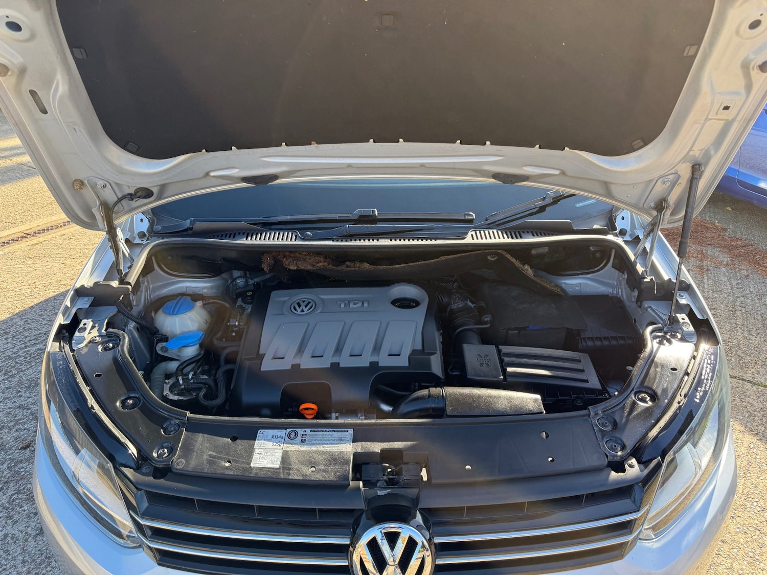 Used Volkswagen Touran 2012 for sale - 76364975: Photo 40