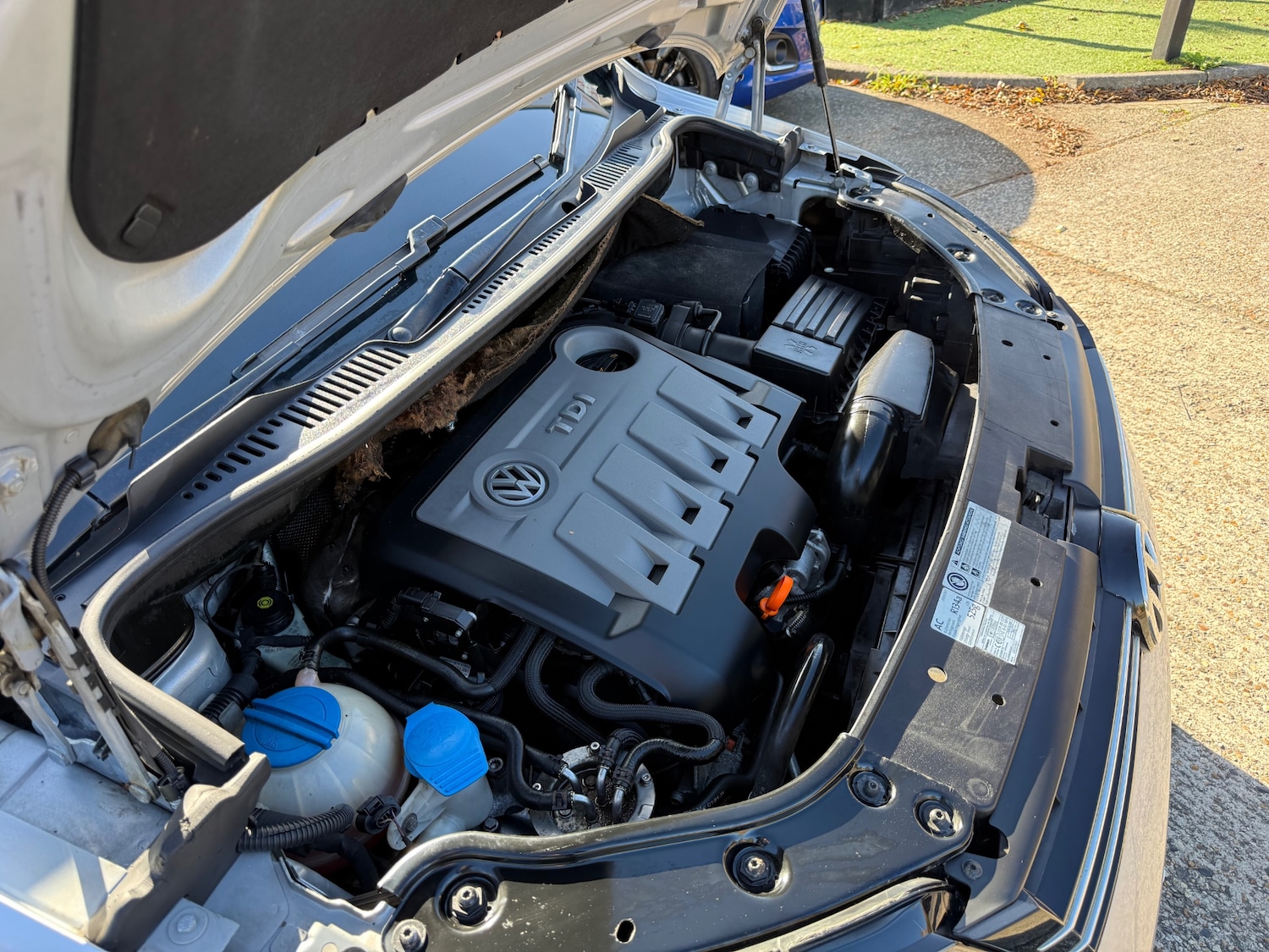 Used Volkswagen Touran 2012 for sale - 76364975: Photo 41