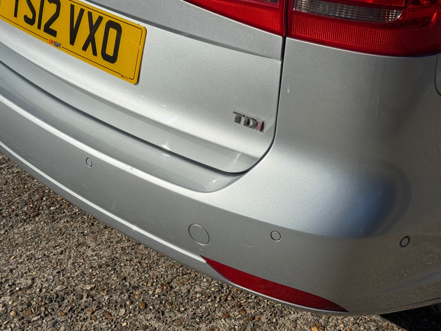 Used Volkswagen Touran 2012 for sale - 76364975: Photo 9