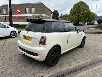 Used MINI Hatch 2010 for sale - 78252827: Photo