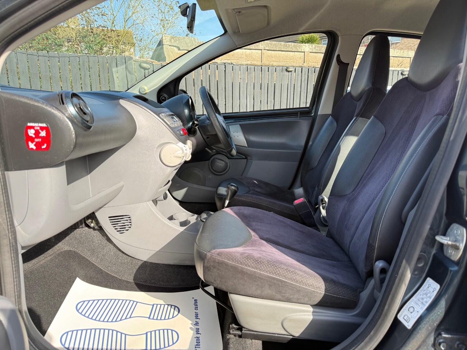 Used Toyota AYGO 2011 for sale - 77669192: Photo 23