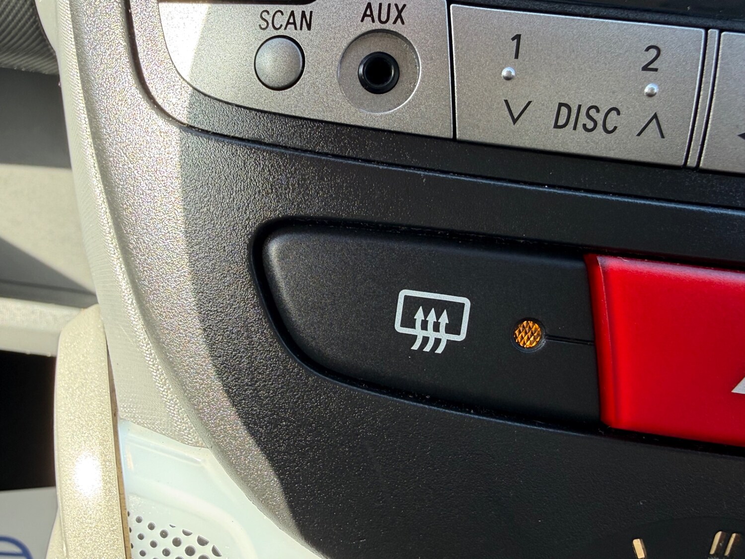 Used Toyota AYGO 2011 for sale - 77669192: Photo 49