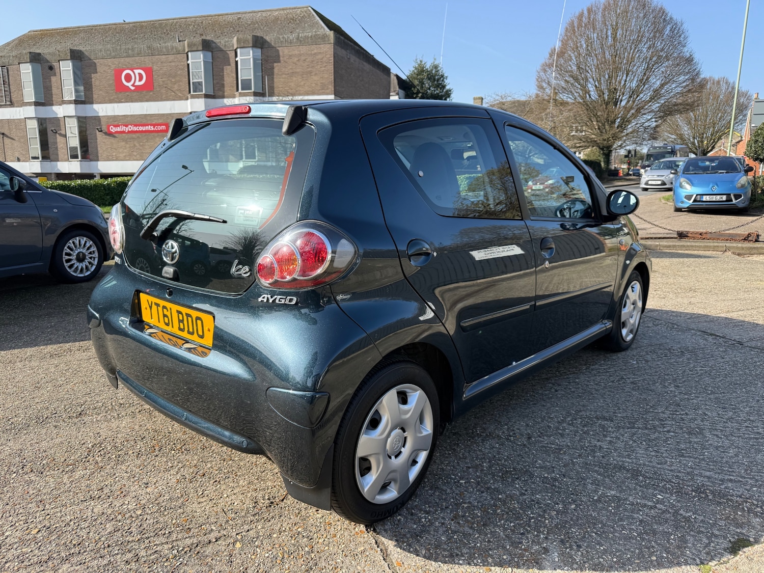 Used Toyota AYGO 2011 for sale - 77669192: Photo 5