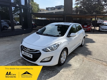 Used Hyundai i30 2013 for sale - 79139996: Photo