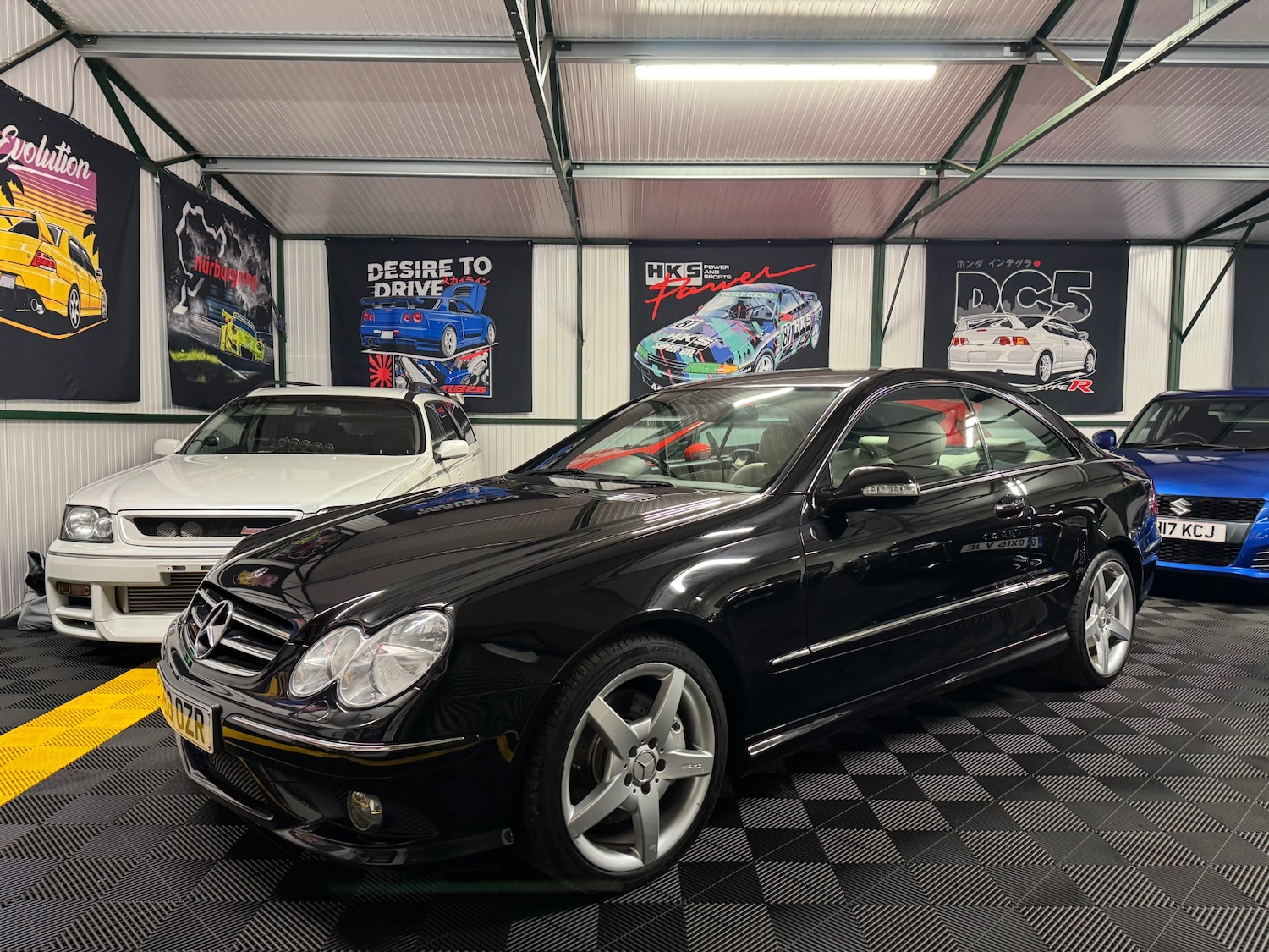 Used Mercedes-Benz CLK 2008 for sale - 76911409: Photo 2