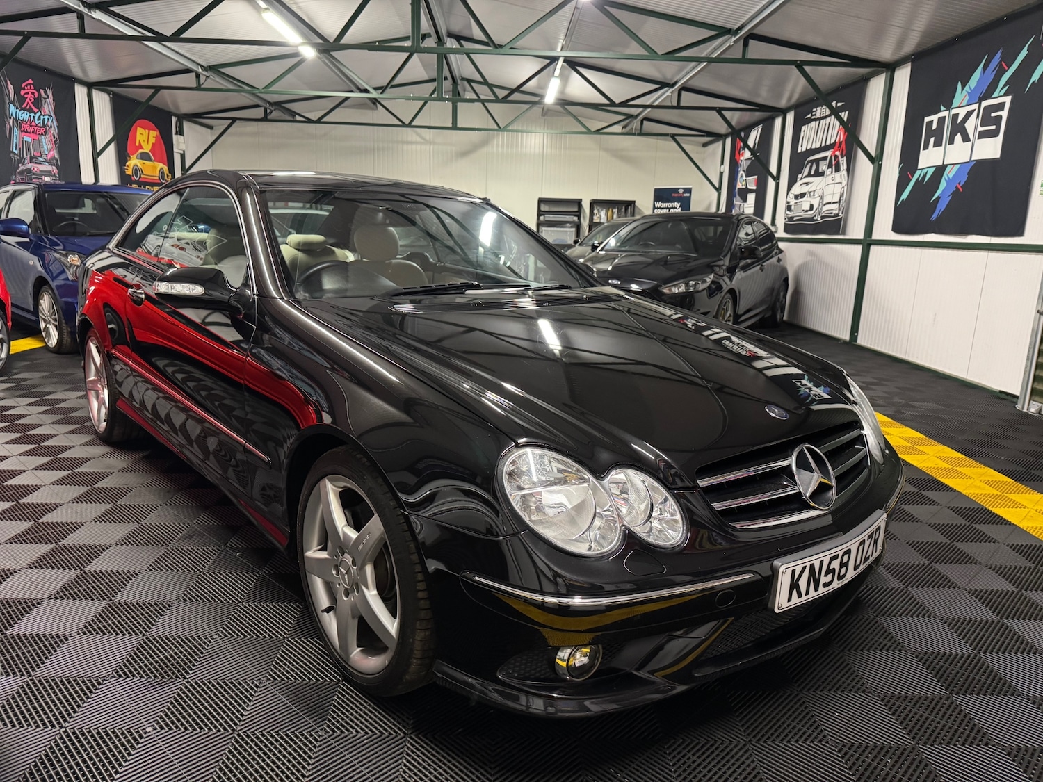 Used Mercedes-Benz CLK 2008 for sale - 76911409: Photo 35