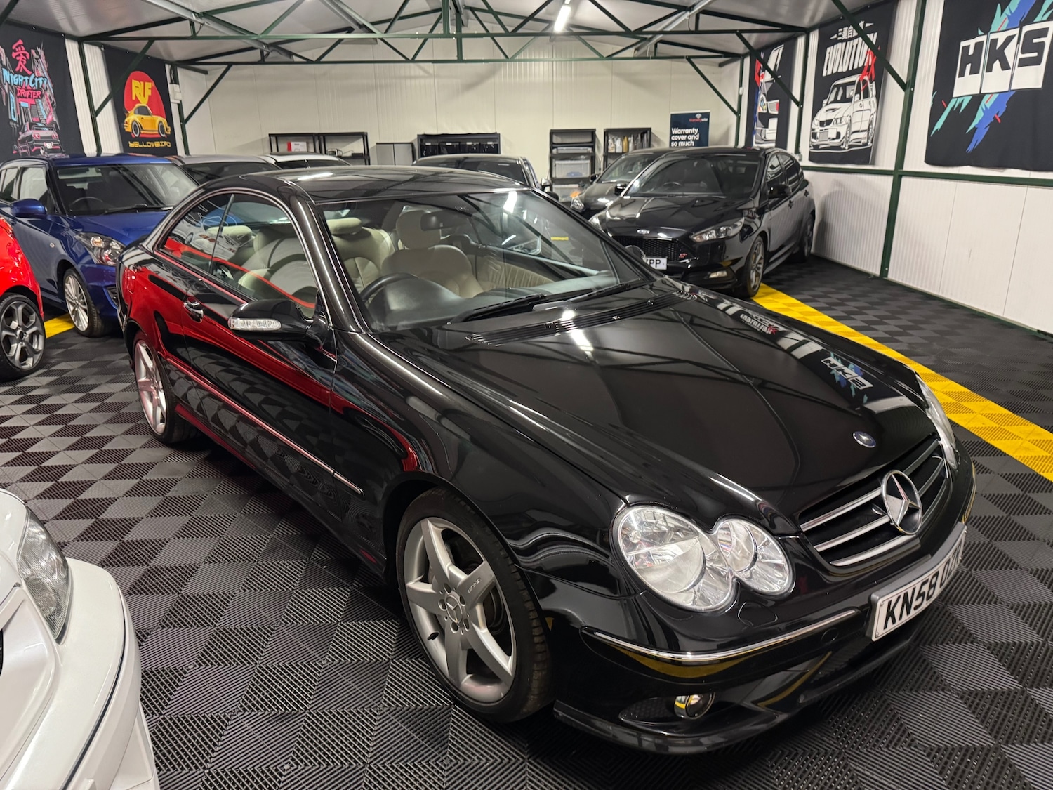 Used Mercedes-Benz CLK 2008 for sale - 76911409: Photo 36