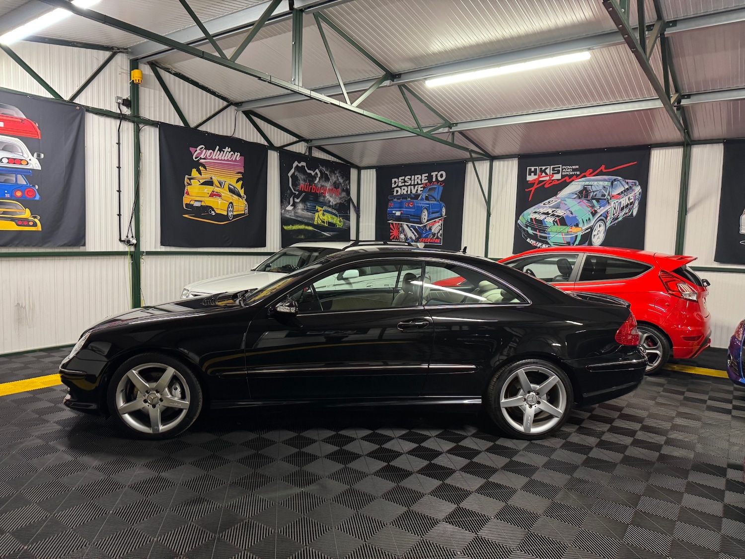 Used Mercedes-Benz CLK 2008 for sale - 76911409: Photo 38