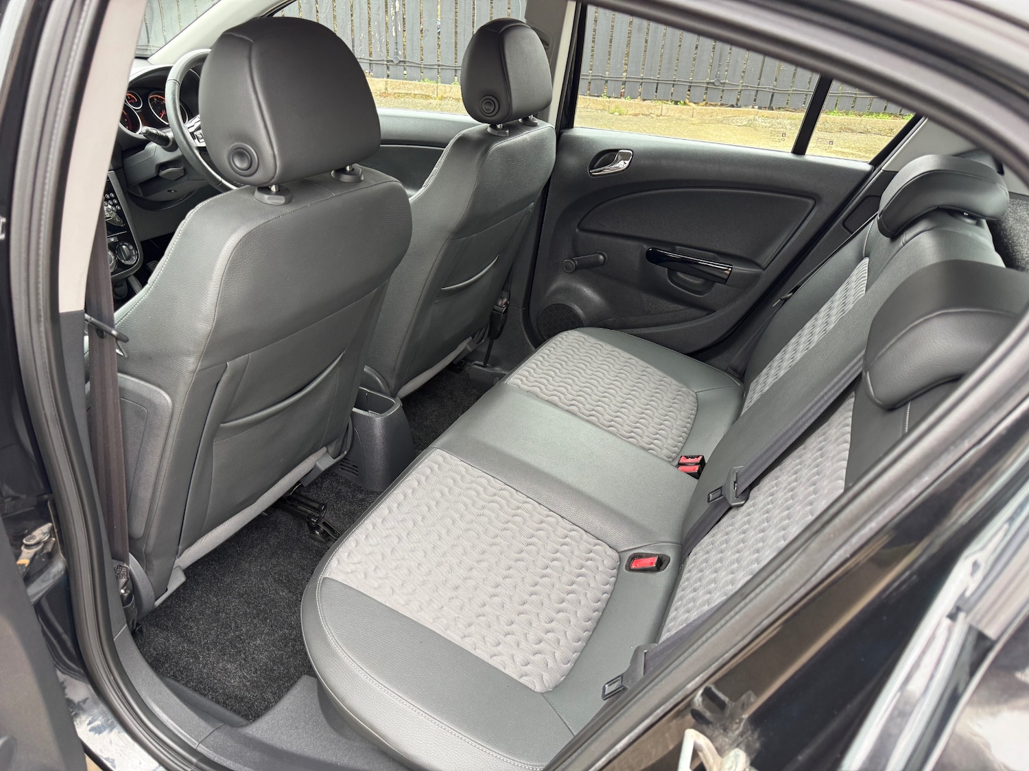 Used Vauxhall Corsa 2014 for sale - 77915644: Photo 26