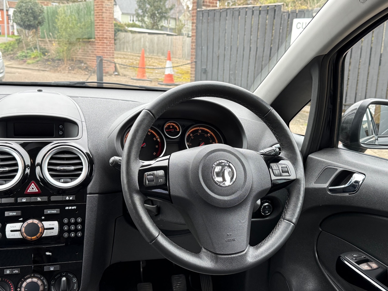 Used Vauxhall Corsa 2014 for sale - 77915644: Photo 37