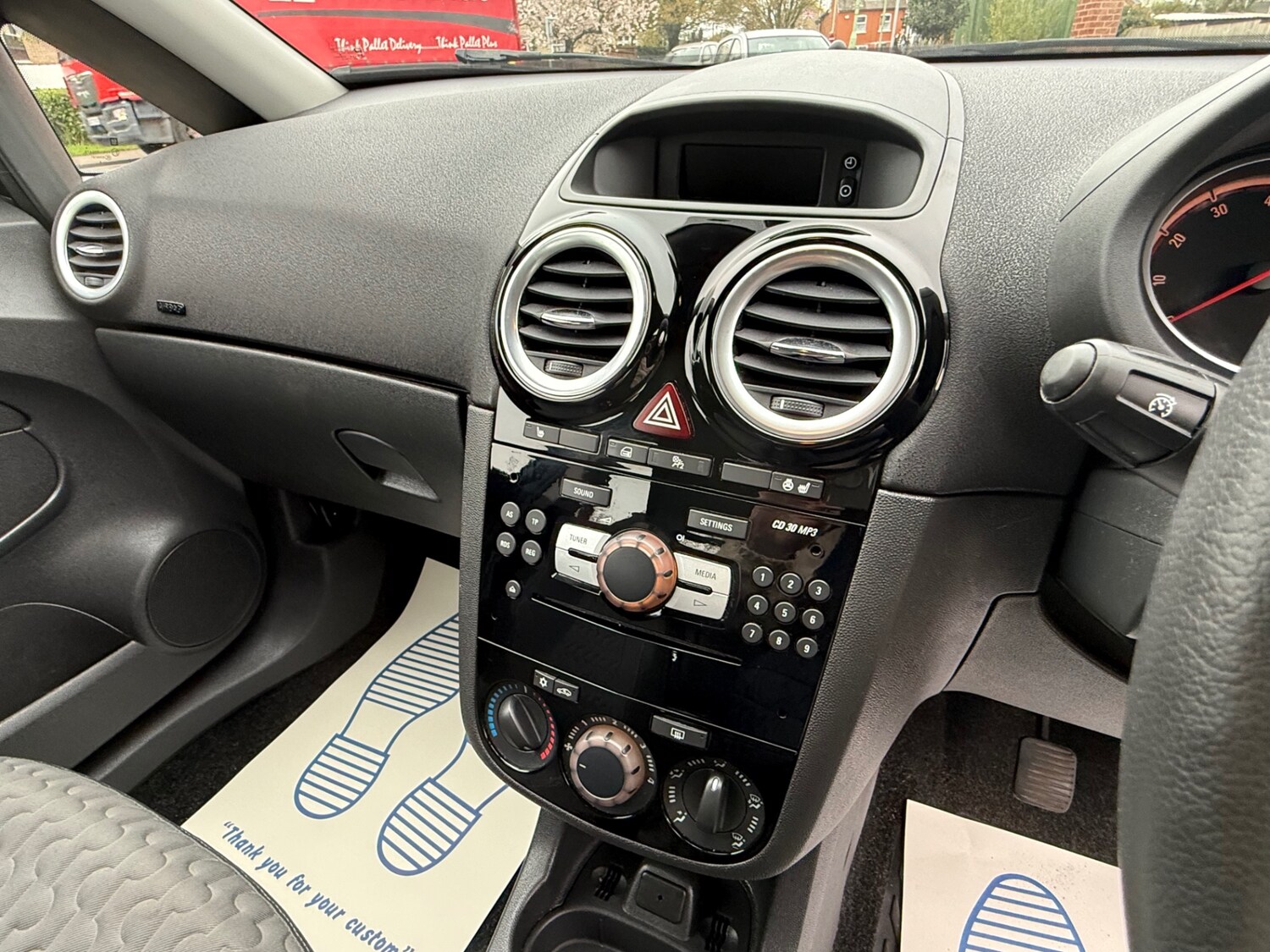 Used Vauxhall Corsa 2014 for sale - 77915644: Photo 40