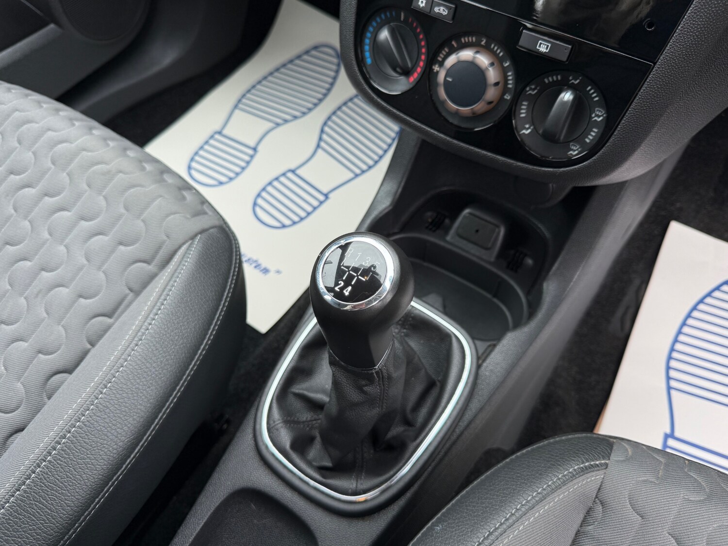 Used Vauxhall Corsa 2014 for sale - 77915644: Photo 41