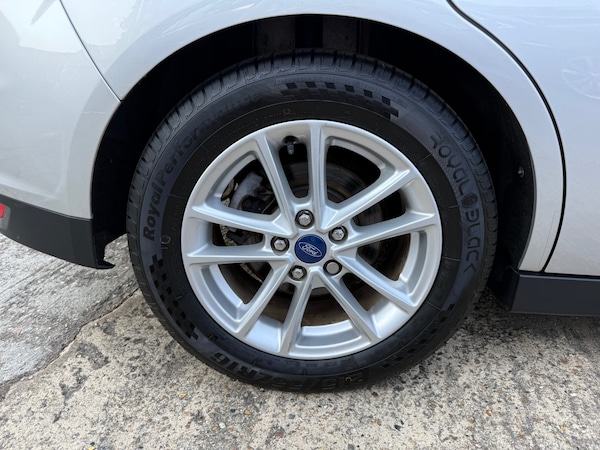 Used Ford C-Max 2016 for sale - 75498801: Photo 26