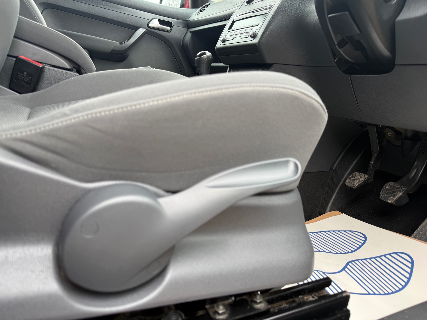 Used Volkswagen Caddy Maxi Life 2015 for sale - 77676231: Photo 17