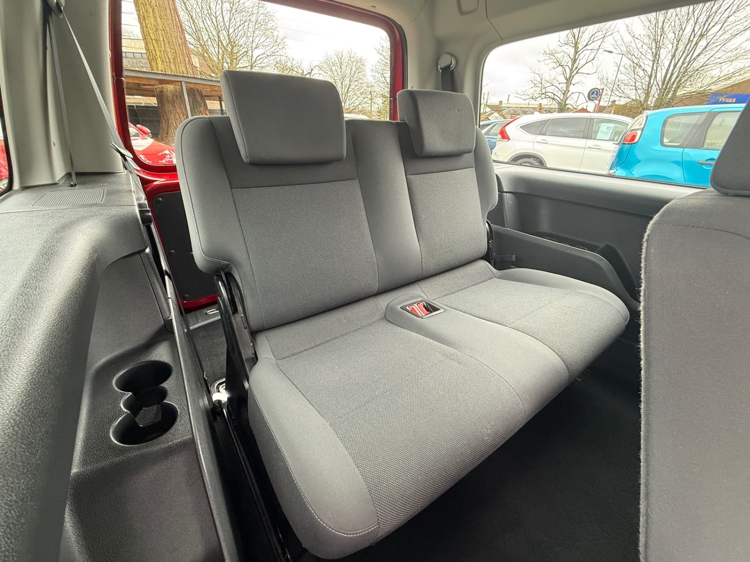 Used Volkswagen Caddy Maxi Life 2015 for sale - 77676231: Photo 21